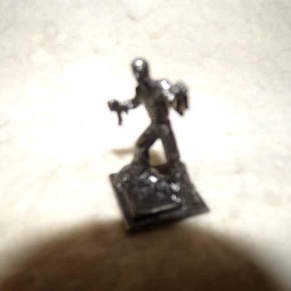 6 Spiderman Monopoly Game Tokens Metal Pieces 2006 Collectible - Picture 8 of 8